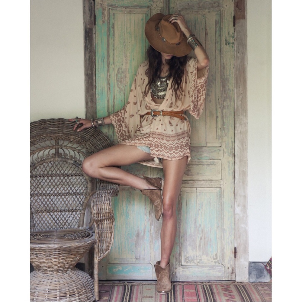 Spell and The Gypsy Skull Tribe Kimono
